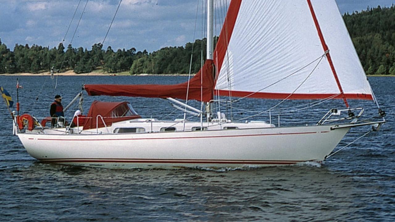 fantasi 37 yacht