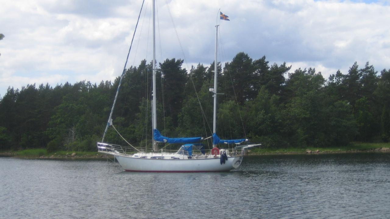 oc 35 sailboat